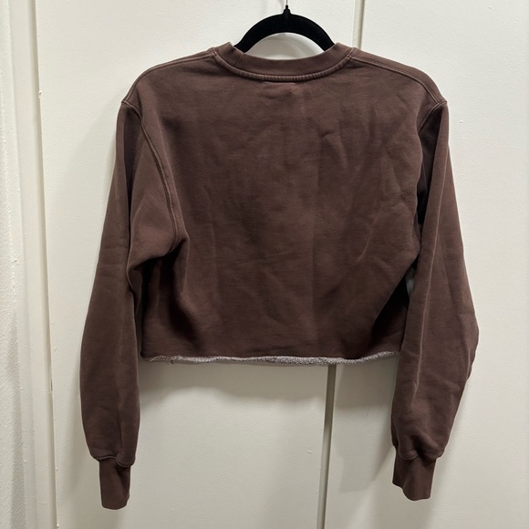 Aritzia Tna Sweatfleece Perfect Fit Sz XS Brown Oversized Crop Sweatshirt - Picture 2 of 8